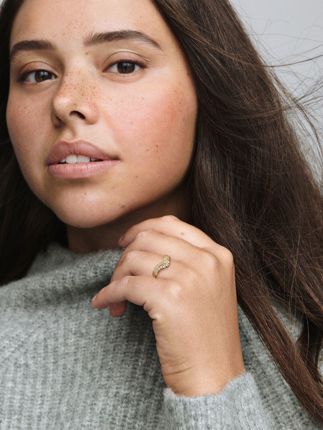 Pandora Timeless Wish Tiara Ring 14k Gold Plated