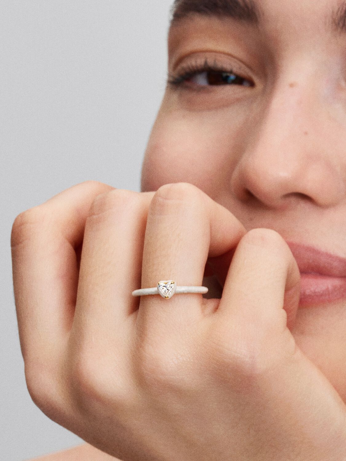 Pandora ME White Chakra Heart Ring 14k gold plating