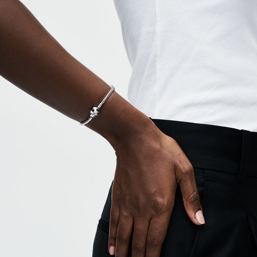 Pandora Moments Heart & Snake Chain Bracelet With Gift Box